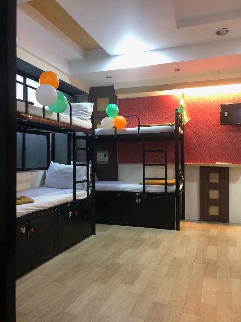 Bandra Dormitory Only For Indian Bombay Esterno foto
