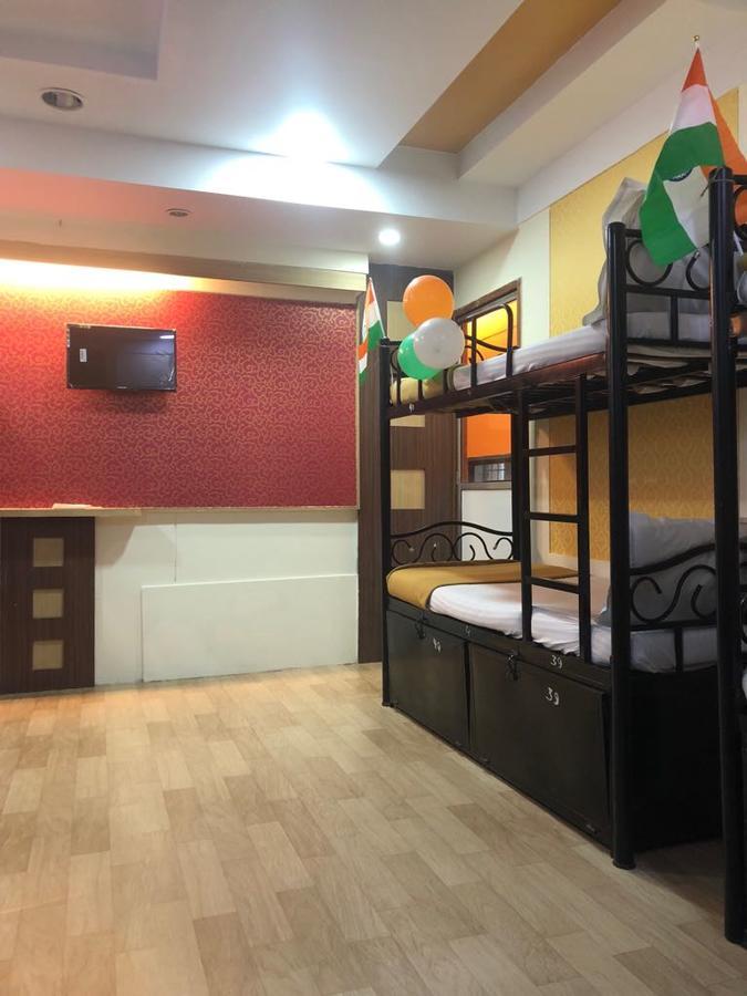 Bandra Dormitory Only For Indian Bombay Esterno foto