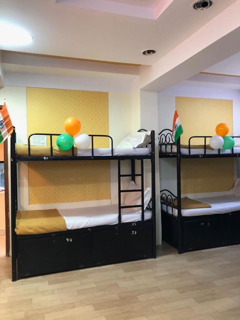 Bandra Dormitory Only For Indian Bombay Esterno foto