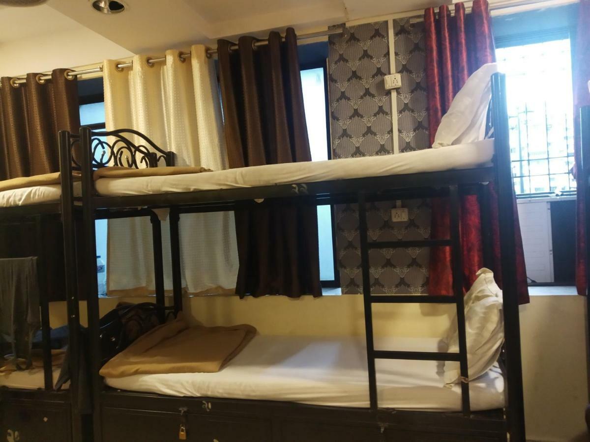 Bandra Dormitory Only For Indian Bombay Esterno foto