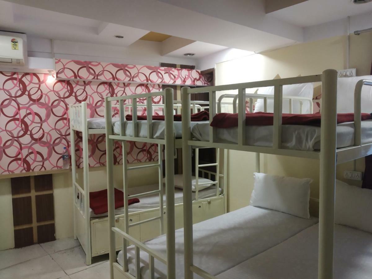 Bandra Dormitory Only For Indian Bombay Esterno foto